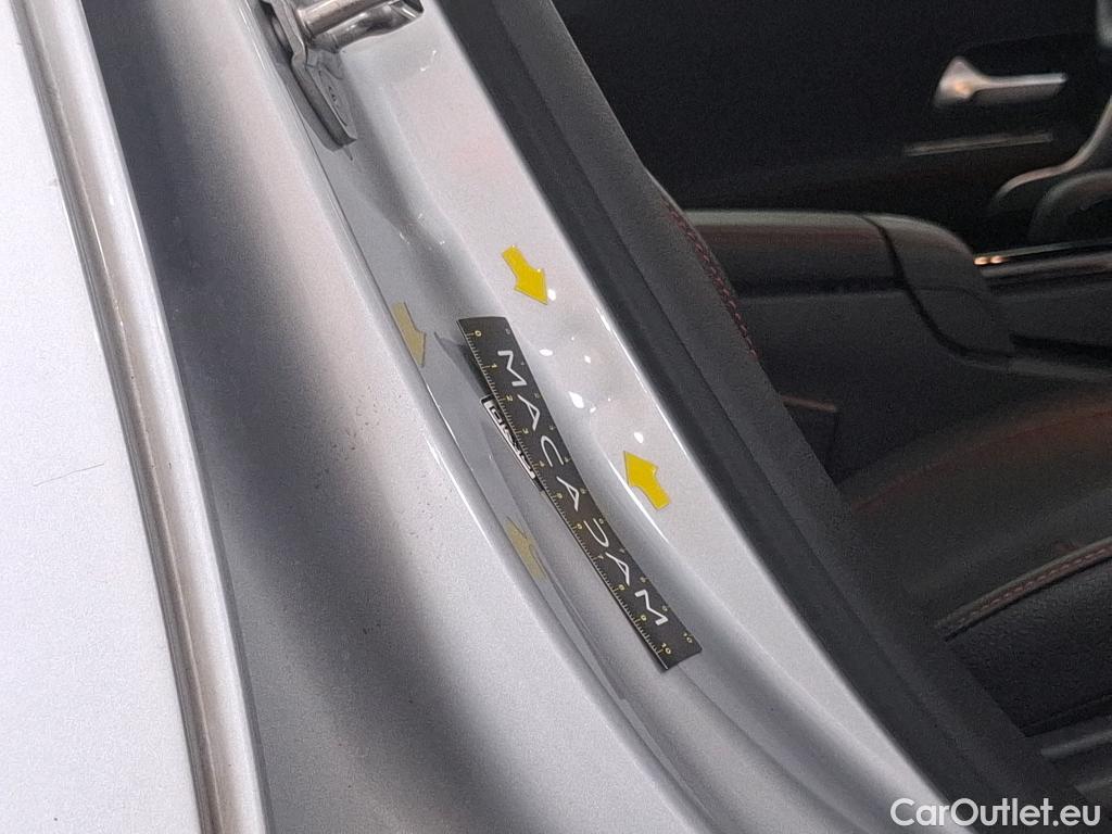  Mercedes  A-Klasse MERCEDES-BENZ Classe A Berline / 2018 / 4P / Berline A 200 d AMG Line 8G-DCT #8