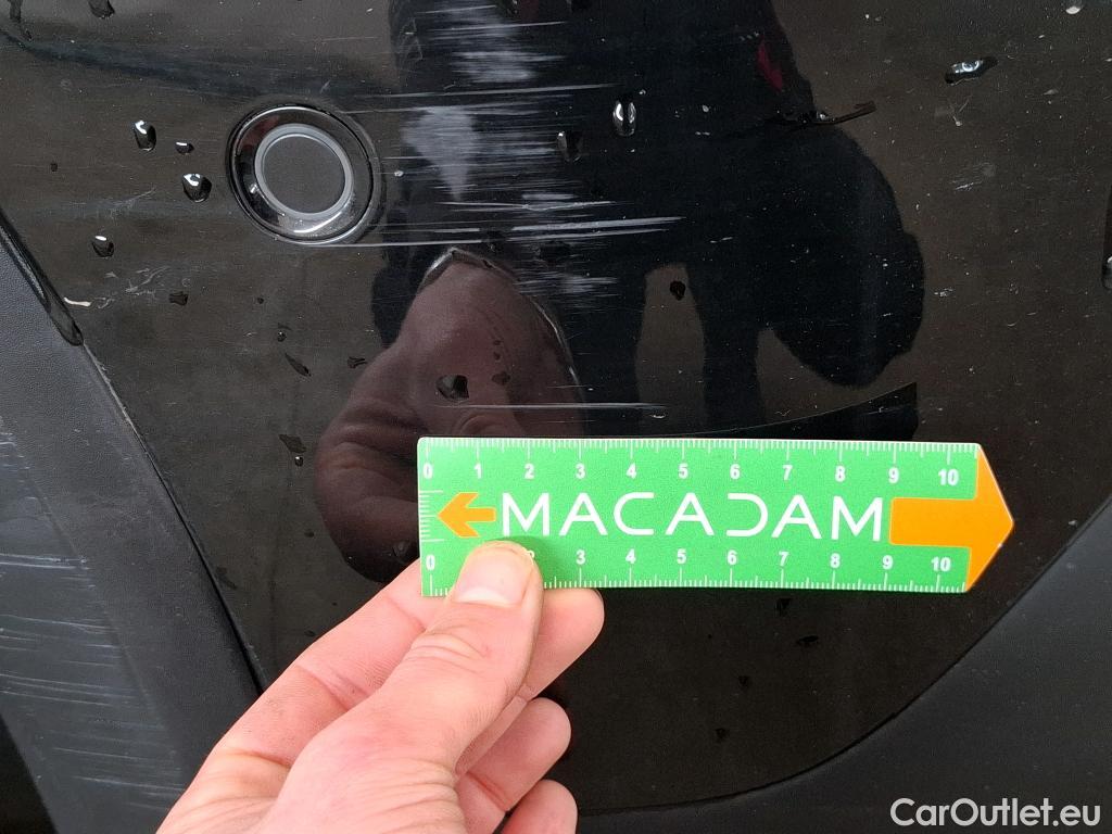  Citroen  C4 CITROEN  X / 2022 / 4P / Berline PureTech 130 S&S EAT8 Shine #3