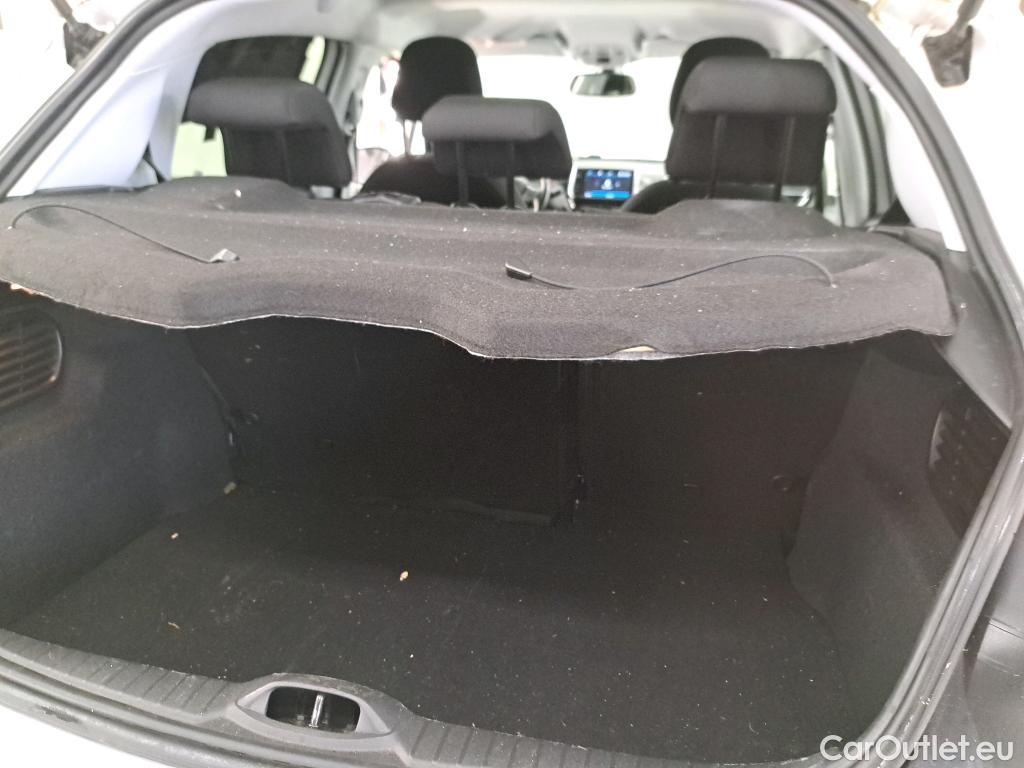  Peugeot  208  Allure Business 1.2 PureTech 110CV BVM6 E6dT #9