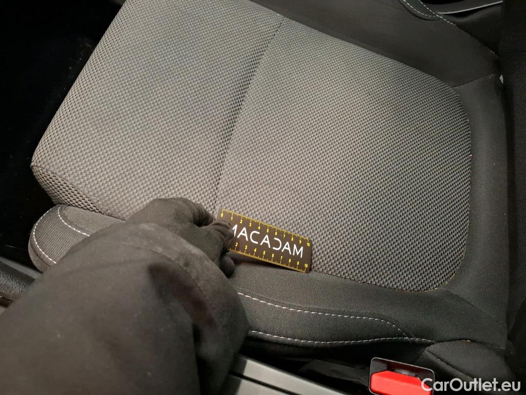  Renault  Megane  IV Berline 5pt. Société Air Nav 1.5 dCi 90CV BVM6 E6 #4