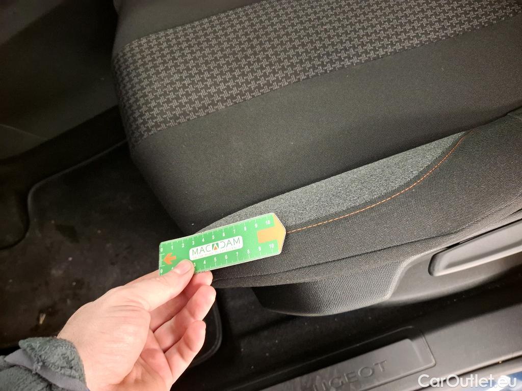  Peugeot  3008  II Active Pack 1.5 HDi 130CV BVM6 E6d #10