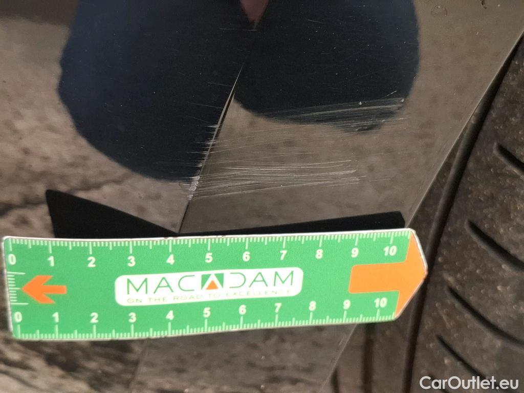  Renault  Clio RENAULT  / 2019 / 5P / Berline Intens TCe 100 - 20 #6