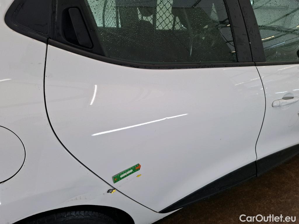  Renault  Clio  IV Air MediaNav 1.5 dCi 75CV BVM5 E6 #10