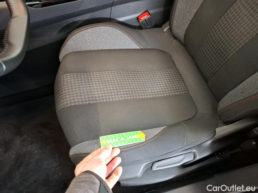  Peugeot  3008  Active Business 1.5 HDi 130CV BVM6 E6d #15