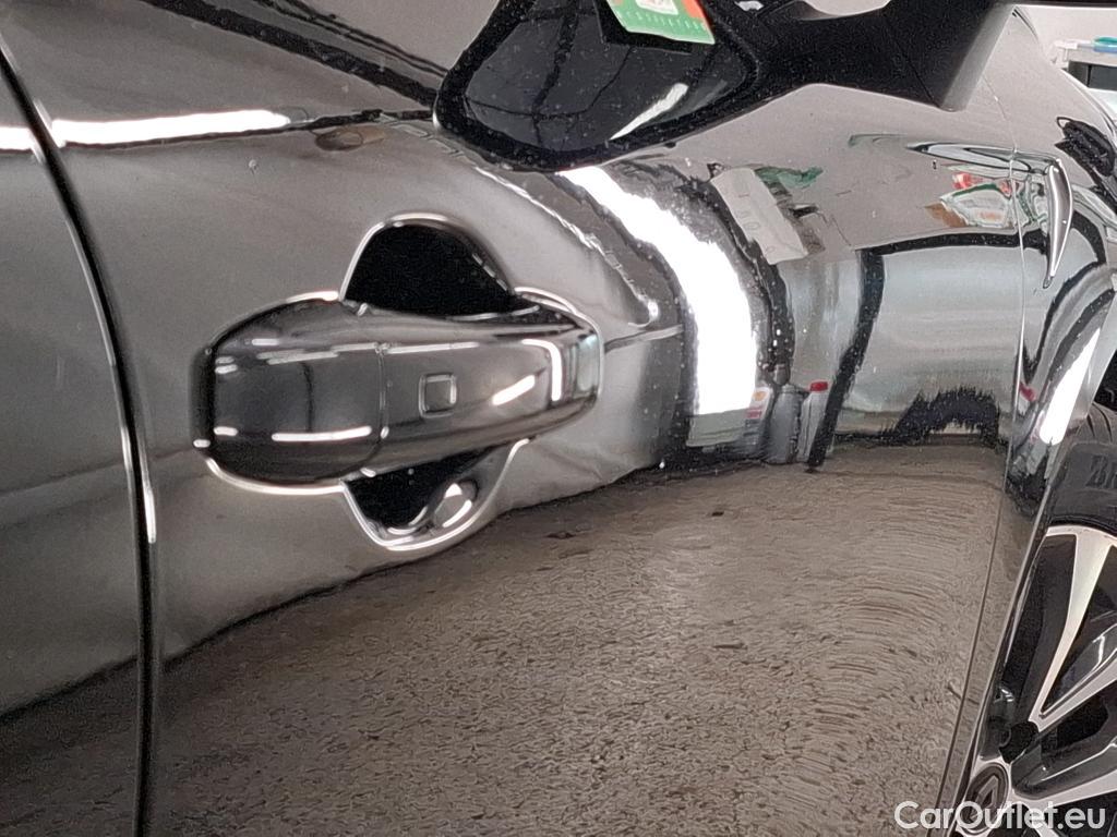  Renault  Clio RENAULT  / 2019 / 5P / Berline Intens TCe 100 - 20 #3