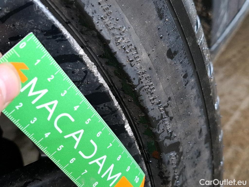  Tesla  Model Y TESLA  / 2020 / 5P / SUV Long Range Dual Motor AWD #12