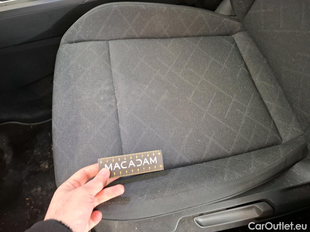  Volkswagen  Golf  VOLKSWAGEN / 2020 / 5P / Berline 1.0 TSI OPF 110 LIFE BUSINESS #23