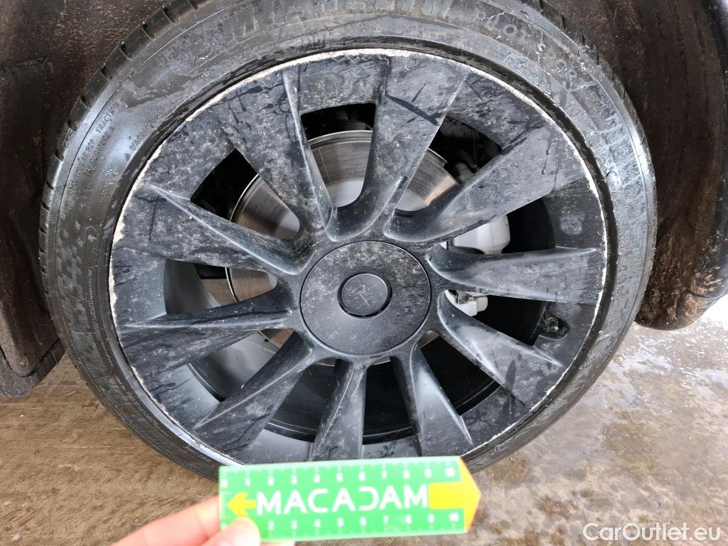  Tesla  Model Y TESLA  / 2020 / 5P / SUV Long Range Dual Motor AWD #17