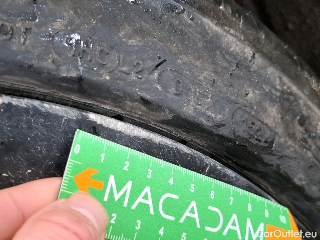  Tesla  Model Y TESLA  / 2020 / 5P / SUV Long Range Dual Motor AWD #30