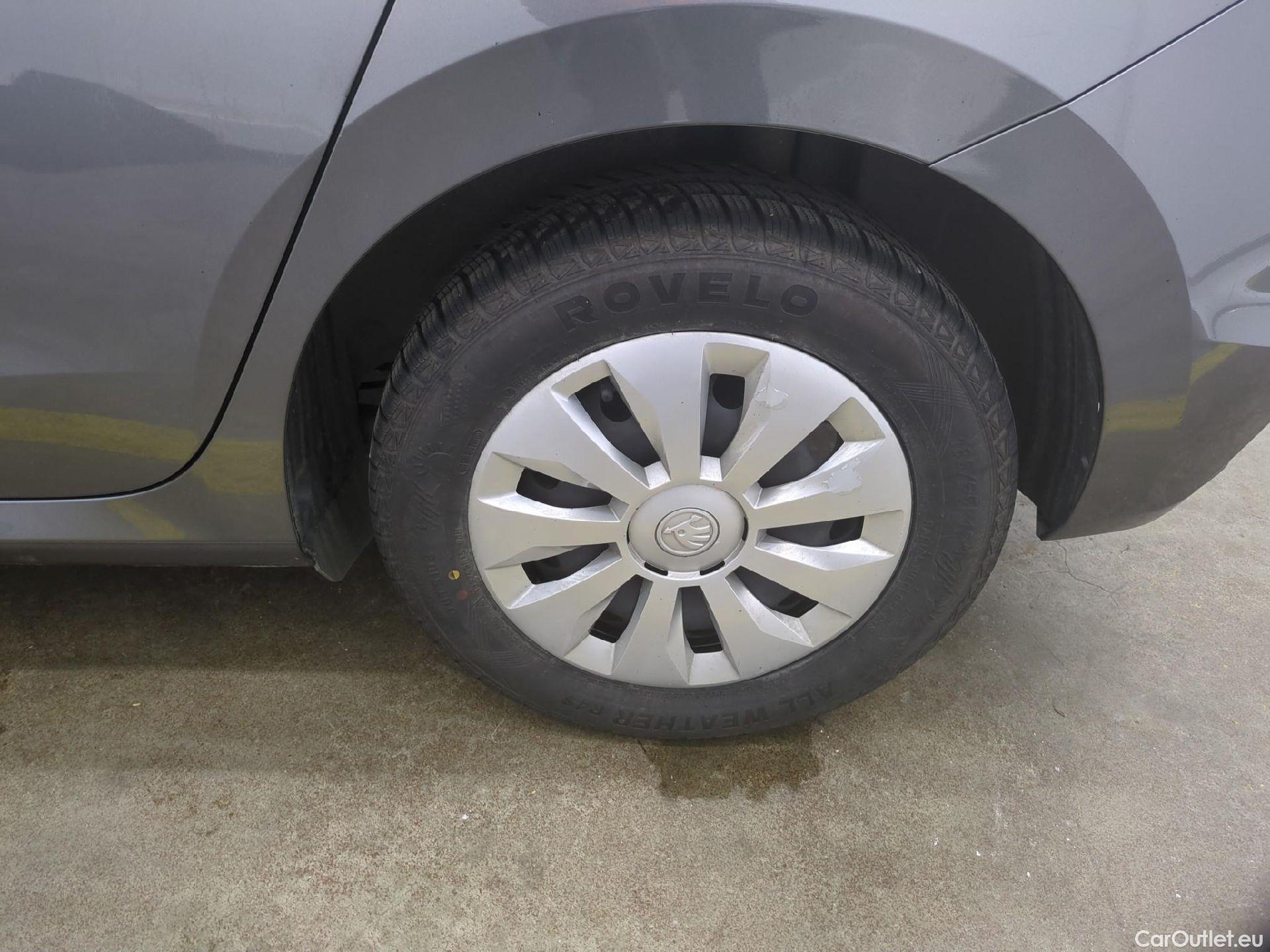  Skoda  Fabia  Active 1.0 MPI 80CV BVM5 E6d #26