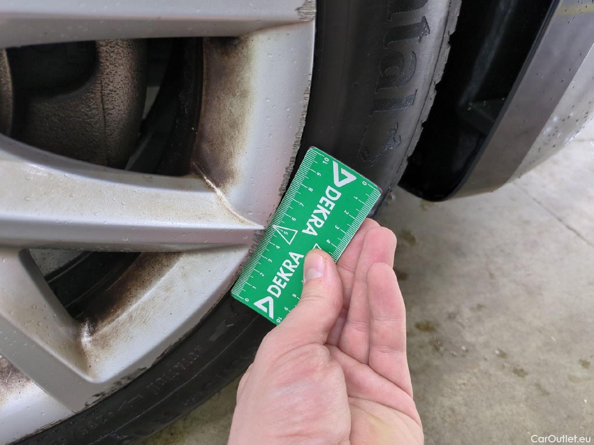  Seat  Leon  Business 2.0 TDI 150CV BVA7 E6d #13