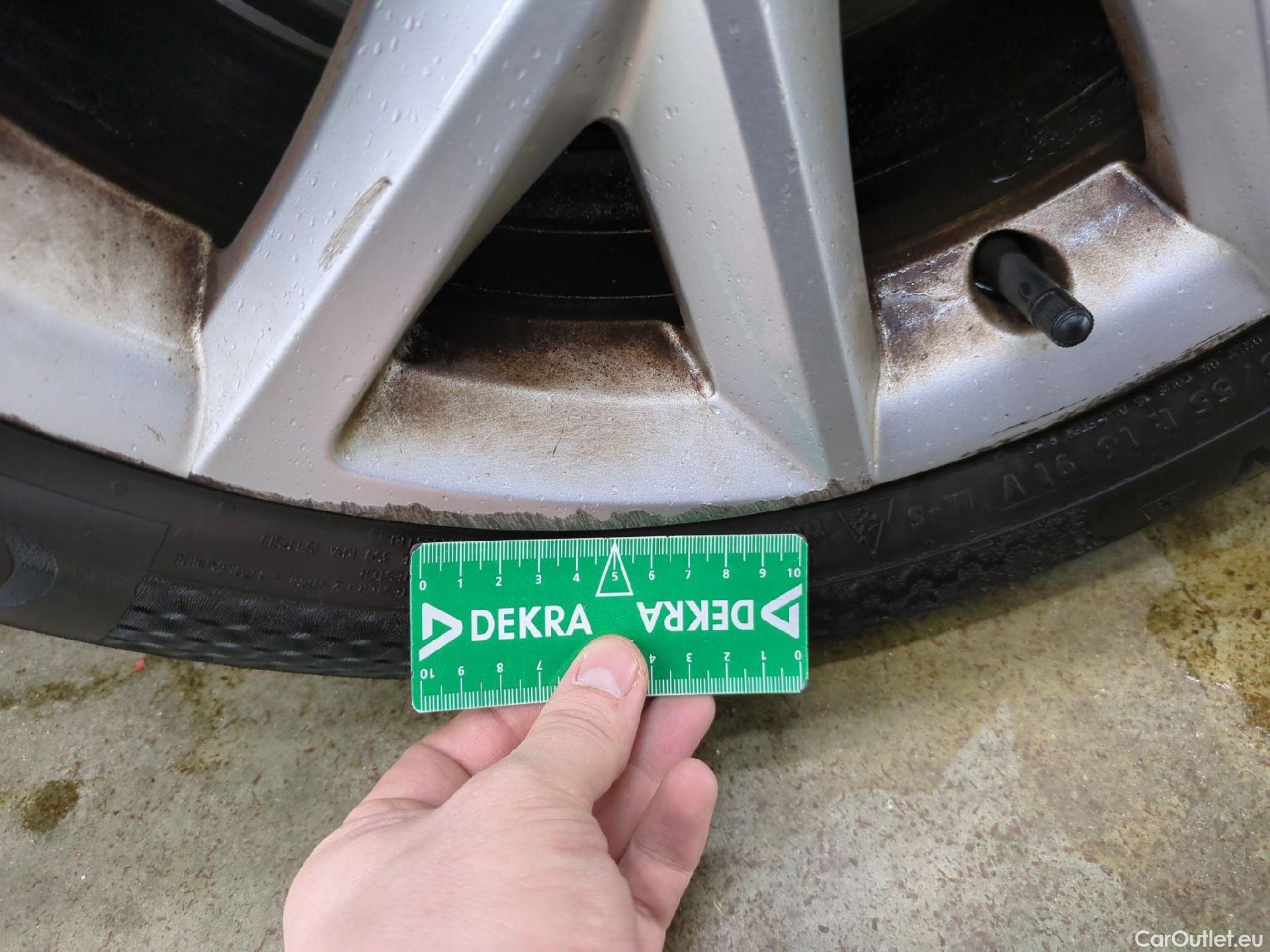  Seat  Leon  Business 2.0 TDI 150CV BVA7 E6d #11