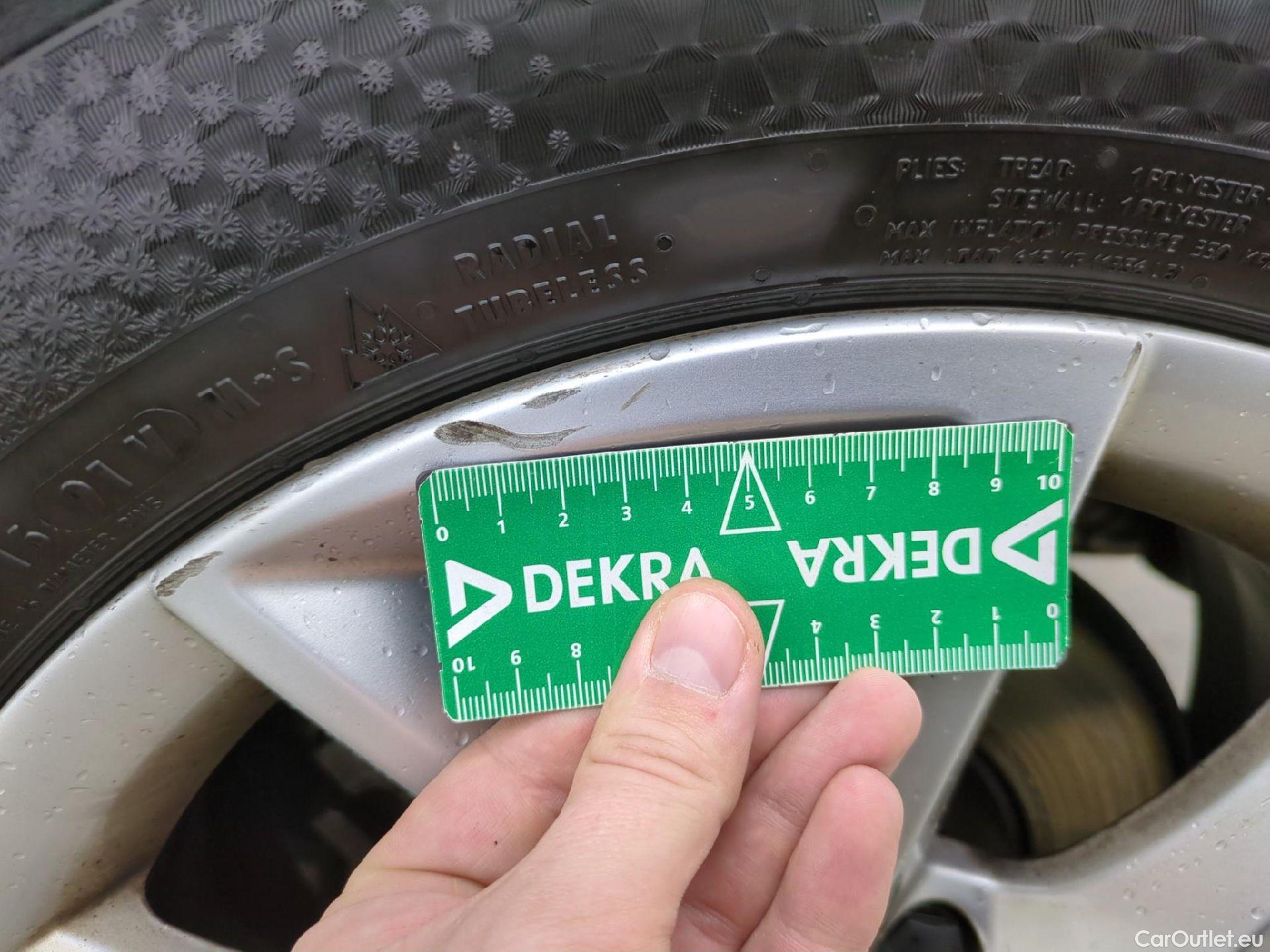  Seat  Leon  Business 2.0 TDI 150CV BVA7 E6d #25