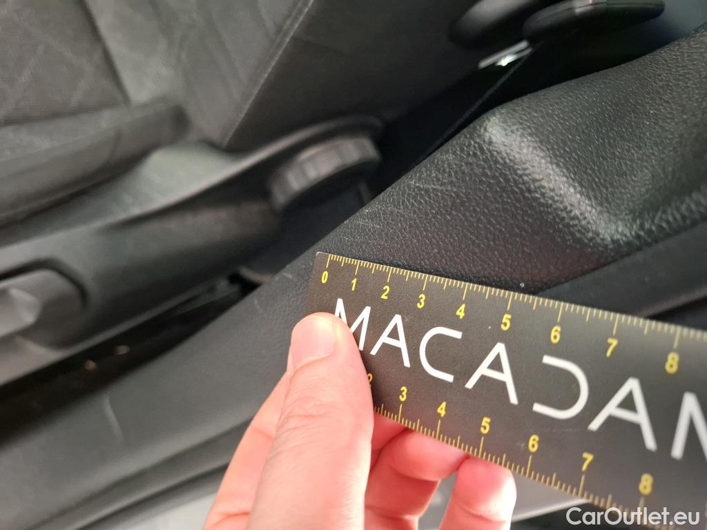  Volkswagen  Golf  VOLKSWAGEN / 2020 / 5P / Berline 1.0 TSI OPF 110 LIFE BUSINESS #15