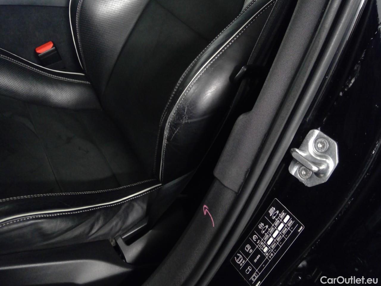  Volvo  V90  T8 R-Design Rech. AWD Aut #21