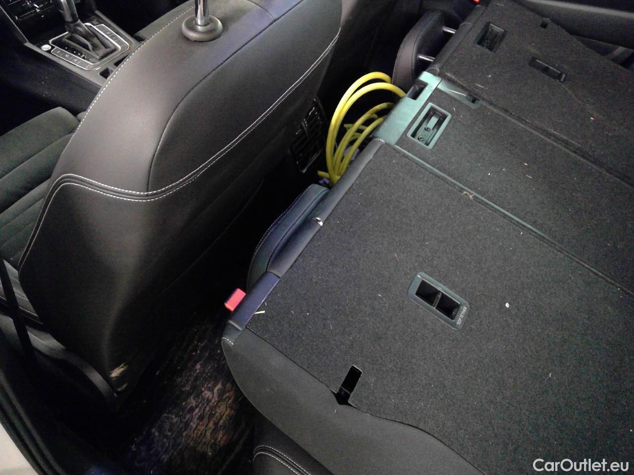  Volkswagen  Passat  Sp.Combi GTE #31