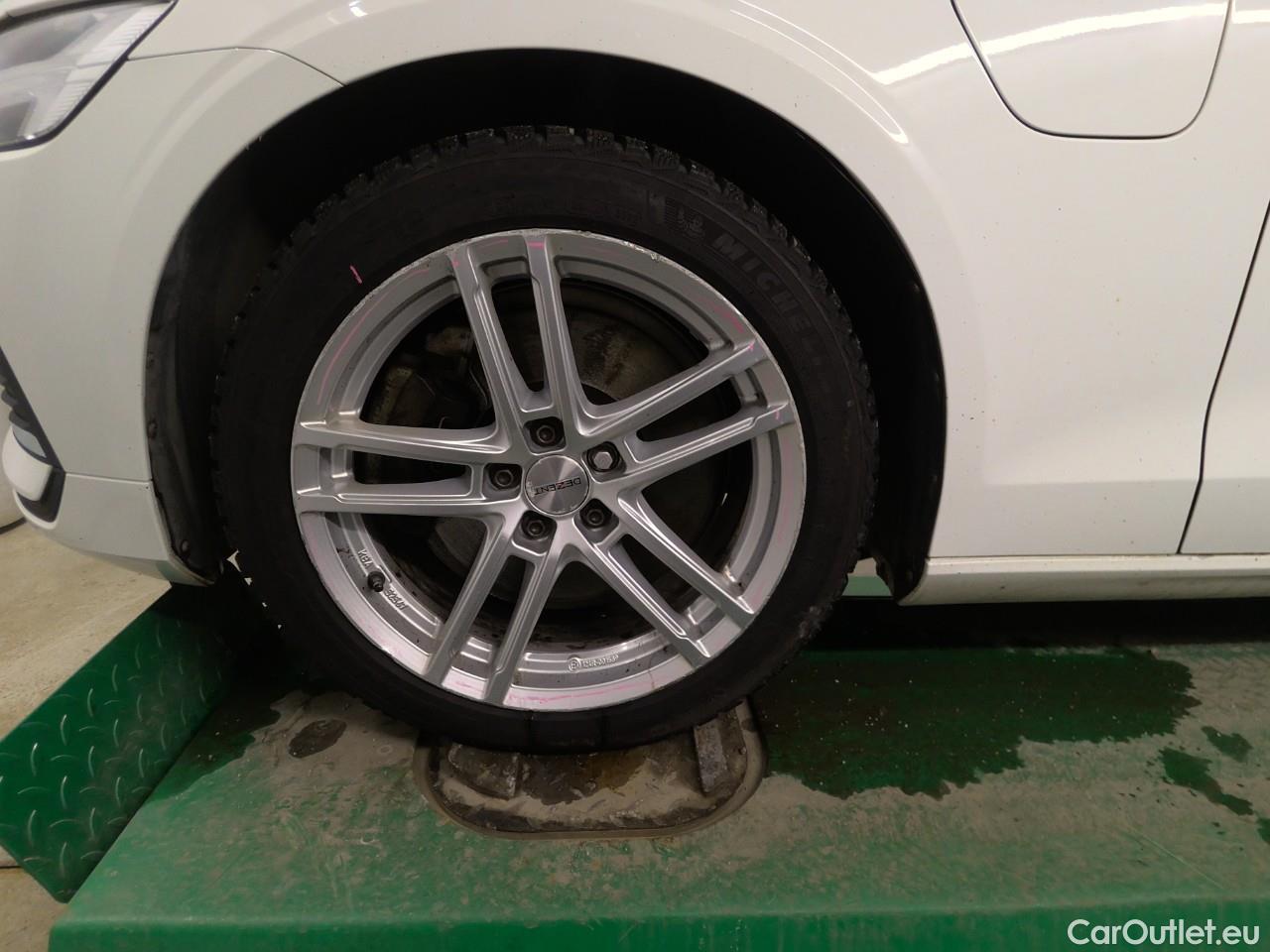  Volvo  V60  T6 AWD Inscript.Exp.Aut #9