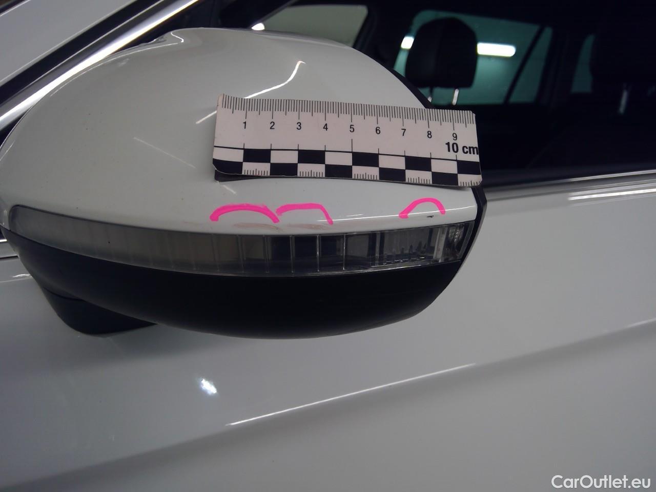  Volkswagen  Passat  Sp.Combi GTE #9