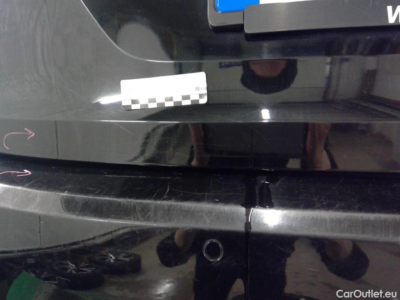  Volvo  V90  T8 R-Design Rech. AWD Aut #33