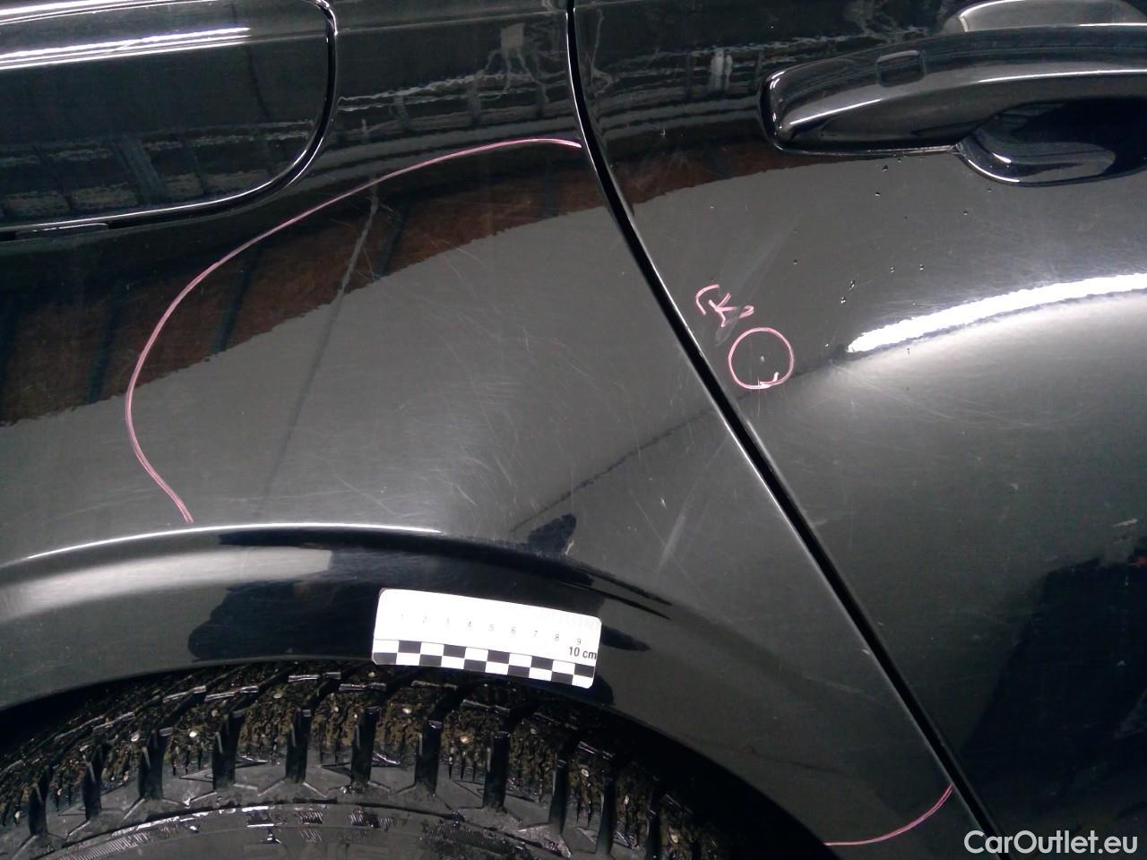  Volvo  V90  T8 R-Design Rech. AWD Aut #30