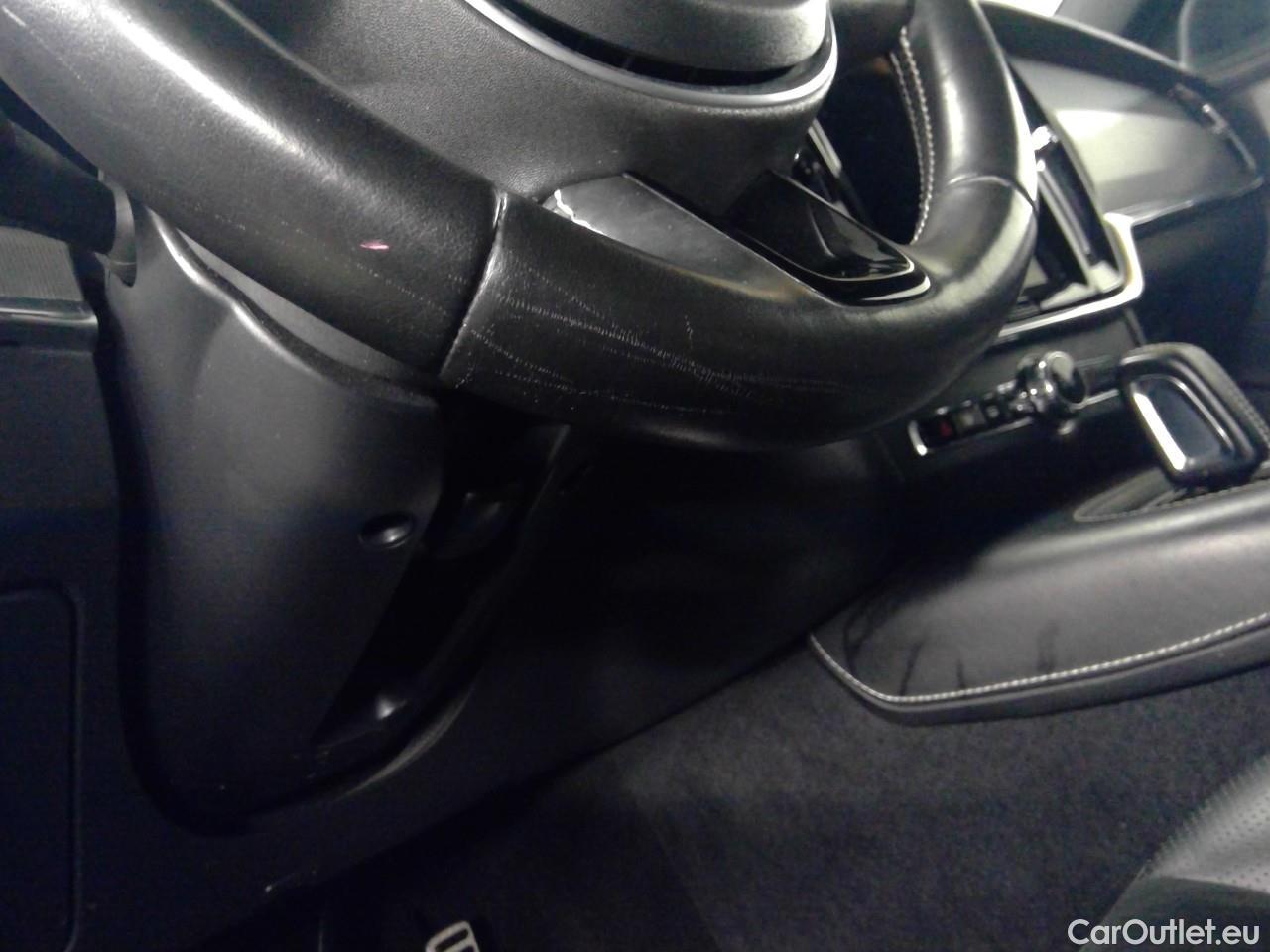  Volvo  V90  T8 R-Design Rech. AWD Aut #18