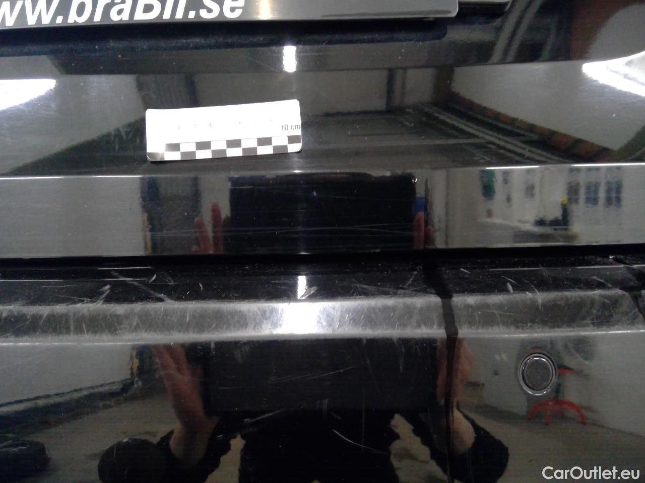  Volvo  V90  T8 R-Design Rech. AWD Aut #24