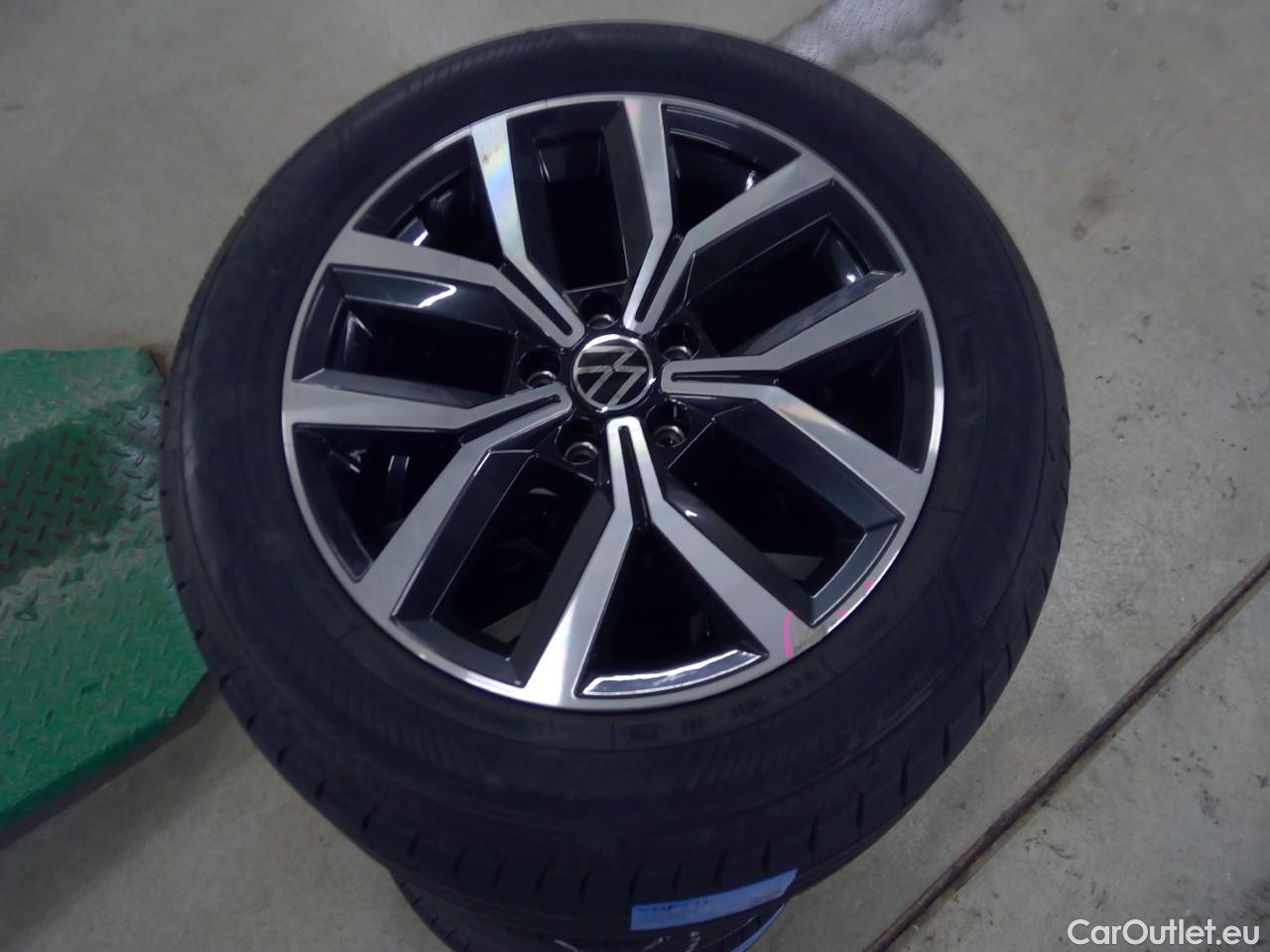  Volkswagen  Passat  Sp.Combi GTE #1