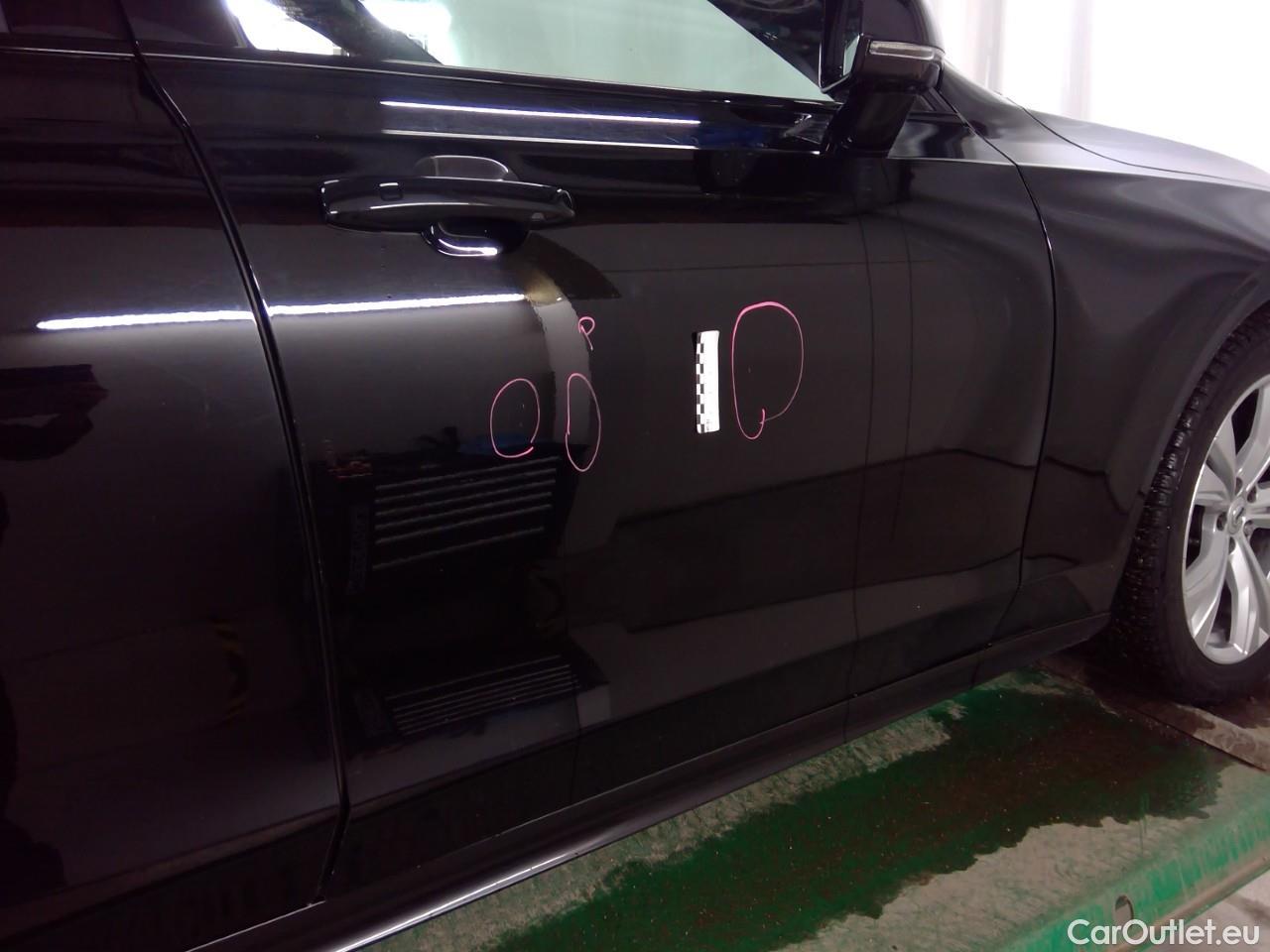  Volvo  V90  T8 R-Design Rech. AWD Aut #29