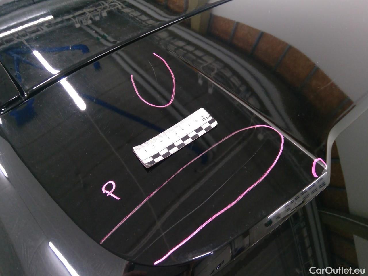  Volvo  V90  T8 R-Design Rech. AWD Aut #31