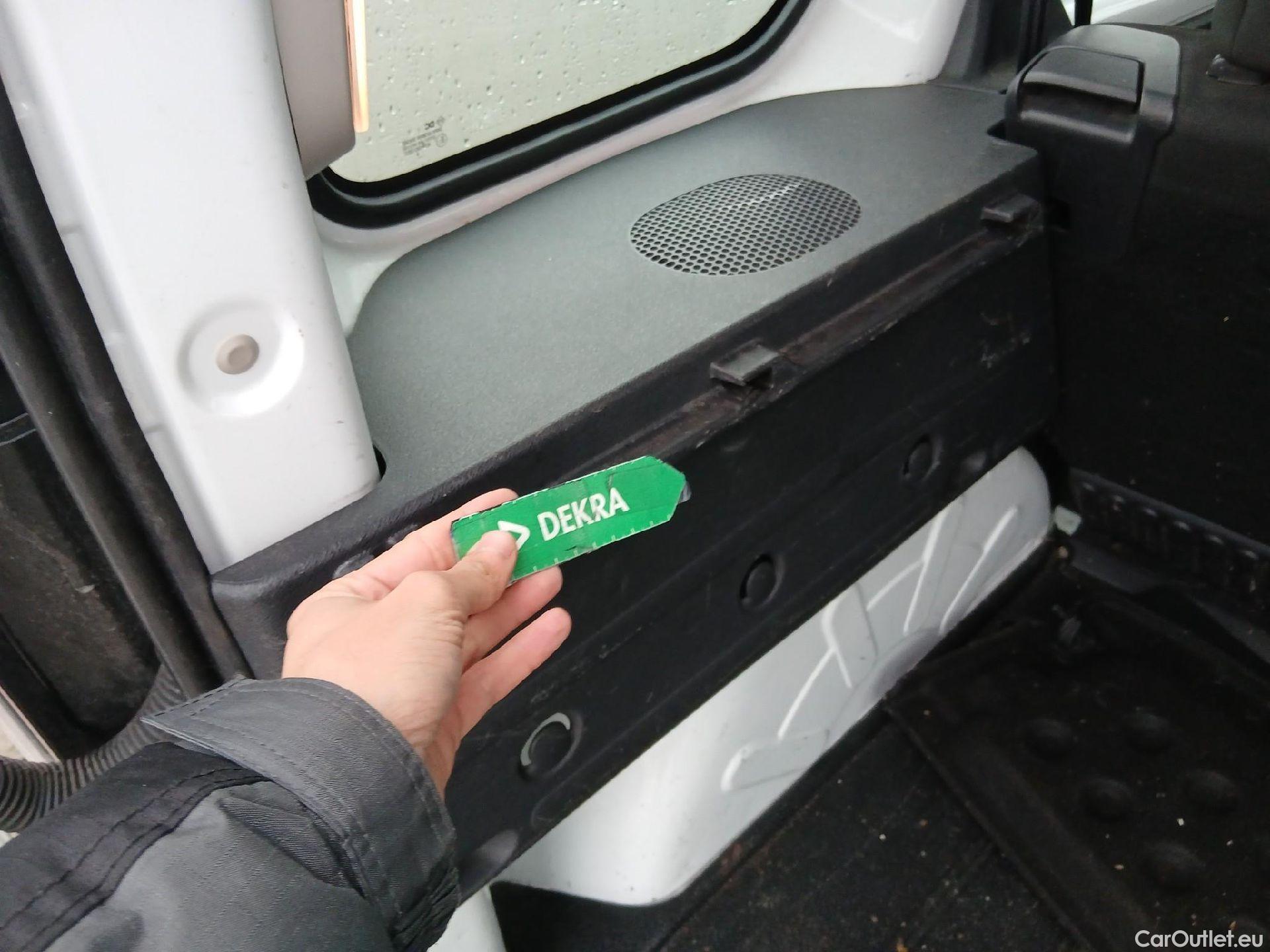  Renault  Kangoo RENAULT  Combi / 2013 / 4P / combi Profesional M1-AF En. dCi 66kW (90CV) E6 #19