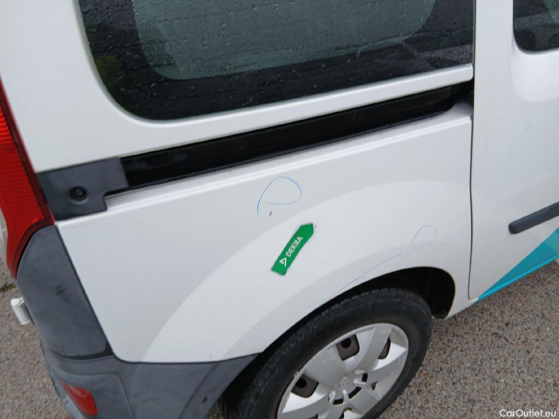  Renault  Kangoo RENAULT  Combi / 2013 / 4P / combi Profesional M1-AF En. dCi 66kW (90CV) E6 #22