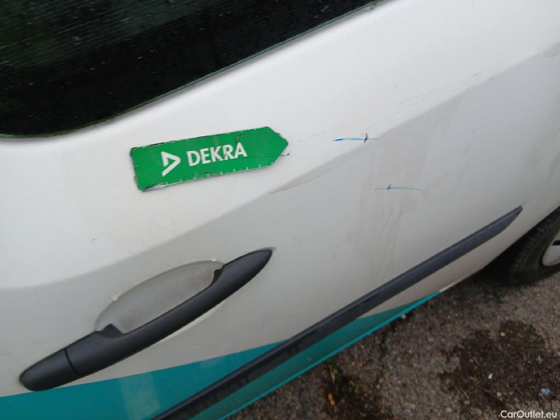  Renault  Kangoo RENAULT  Combi / 2013 / 4P / combi Profesional M1-AF En. dCi 66kW (90CV) E6 #12