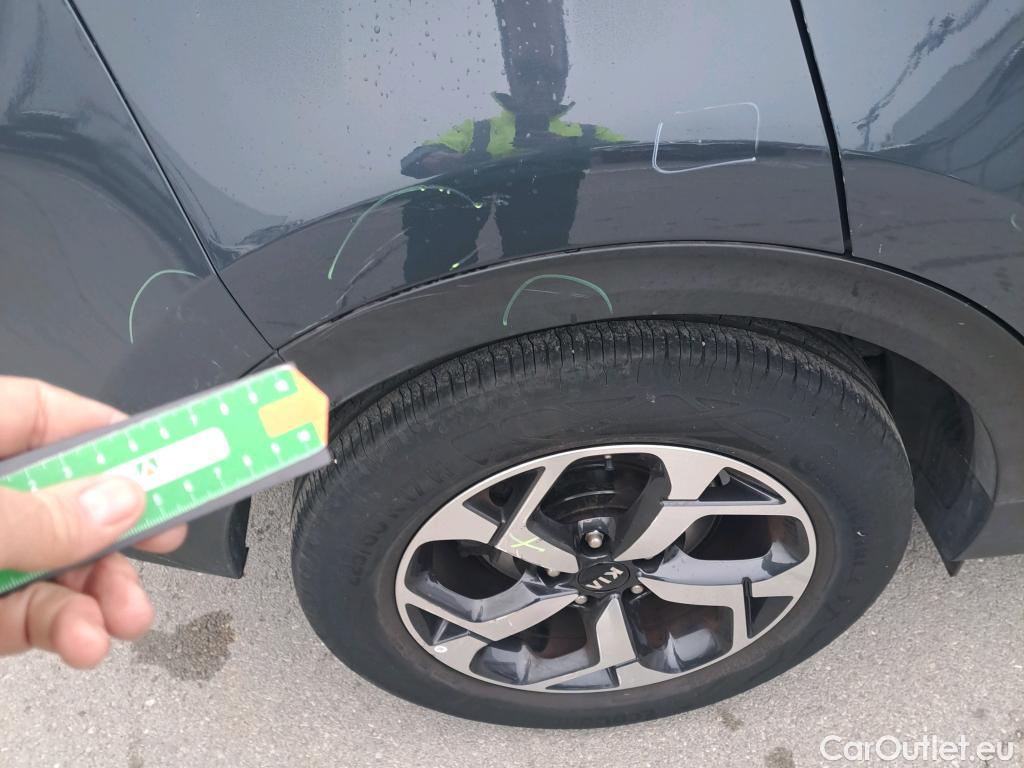  KIA  Sportage KIA  1.6MHEV Drive 100kW(136CV) 4x2(Crist Tintados)(CX) #63