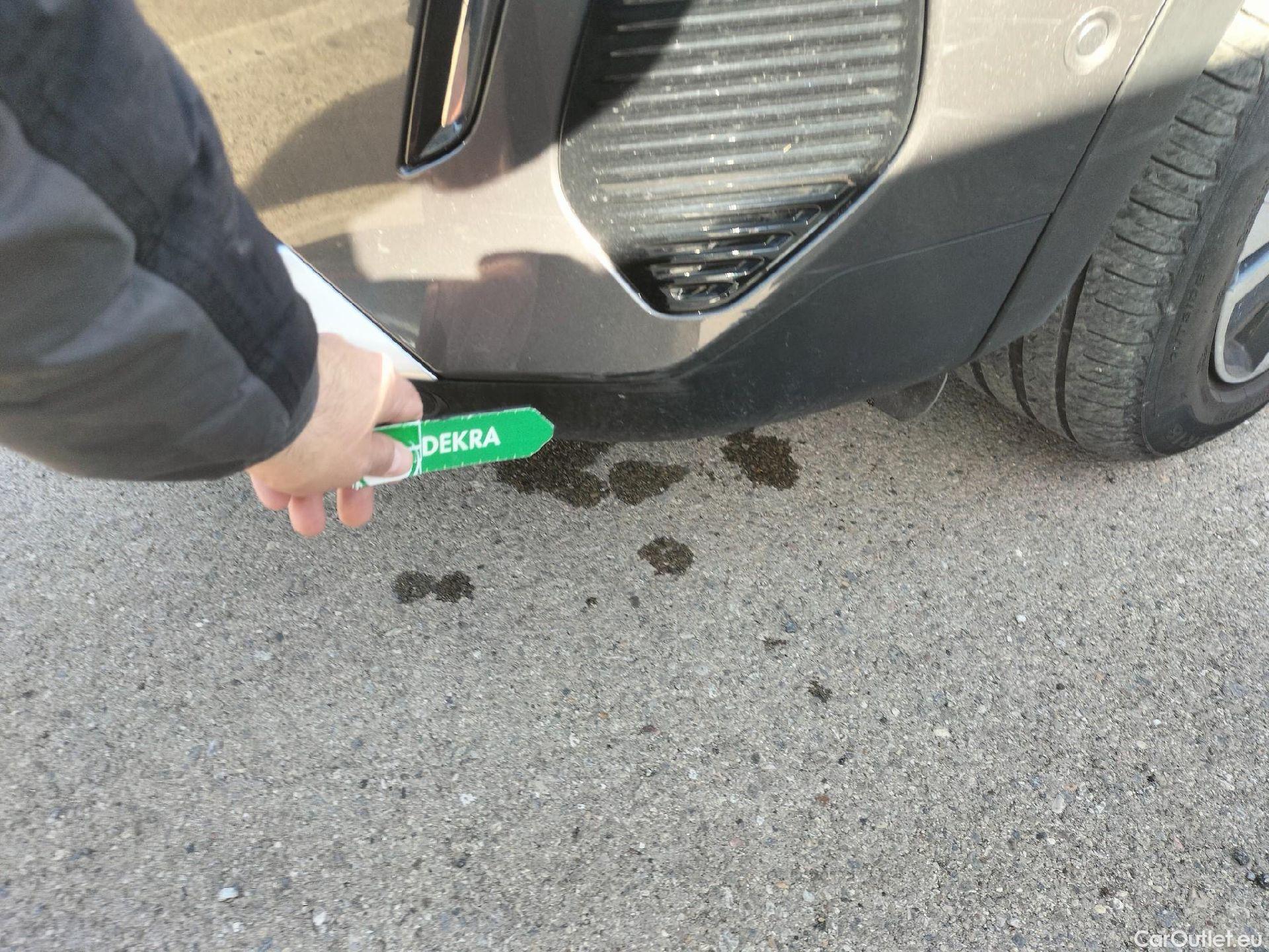  Peugeot  3008 PEUGEOT  Hybrid / 2020 / 5P / todoterreno 225 e-EAT8 Allure (AC2) #12