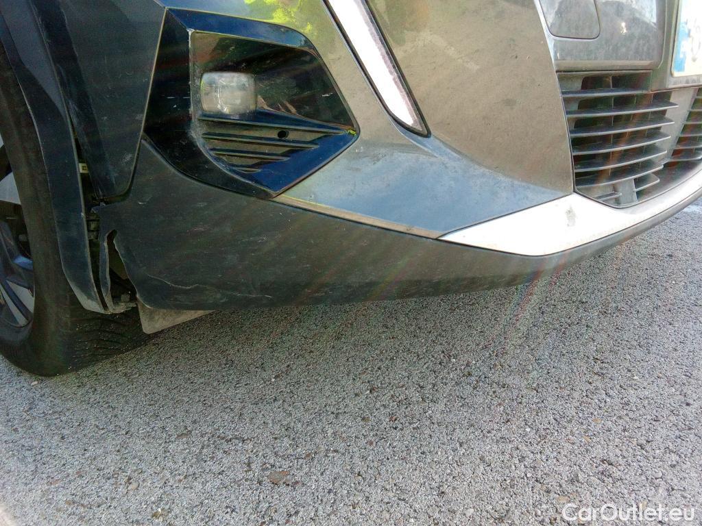  Peugeot  2008 PEUGEOT  / 2019 / 5P / todoterreno Allure Pack BlueHDI 81kW (110CV) (AC) #6