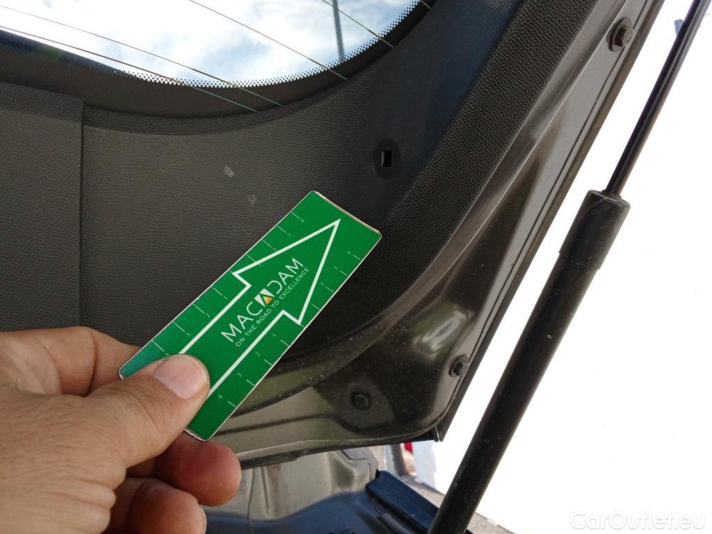  Peugeot  2008 PEUGEOT  / 2019 / 5P / todoterreno Allure Pack BlueHDI 81kW (110CV) (AC) #42