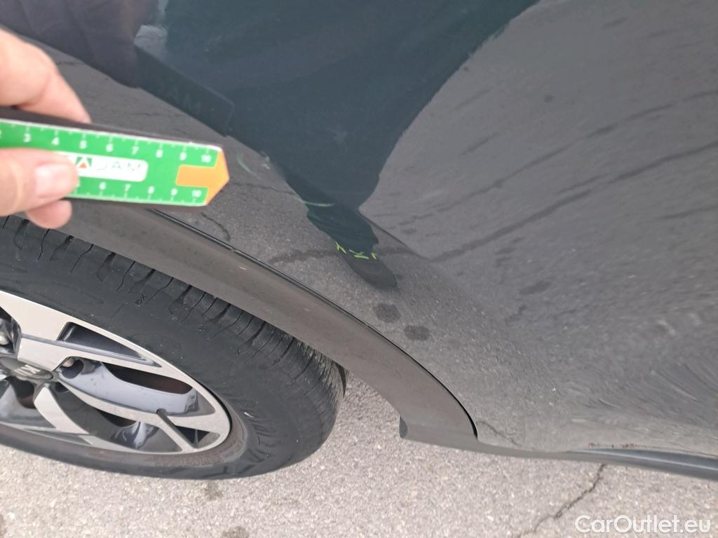  KIA  Sportage KIA  1.6MHEV Drive 100kW(136CV) 4x2(Crist Tintados)(CX) #7