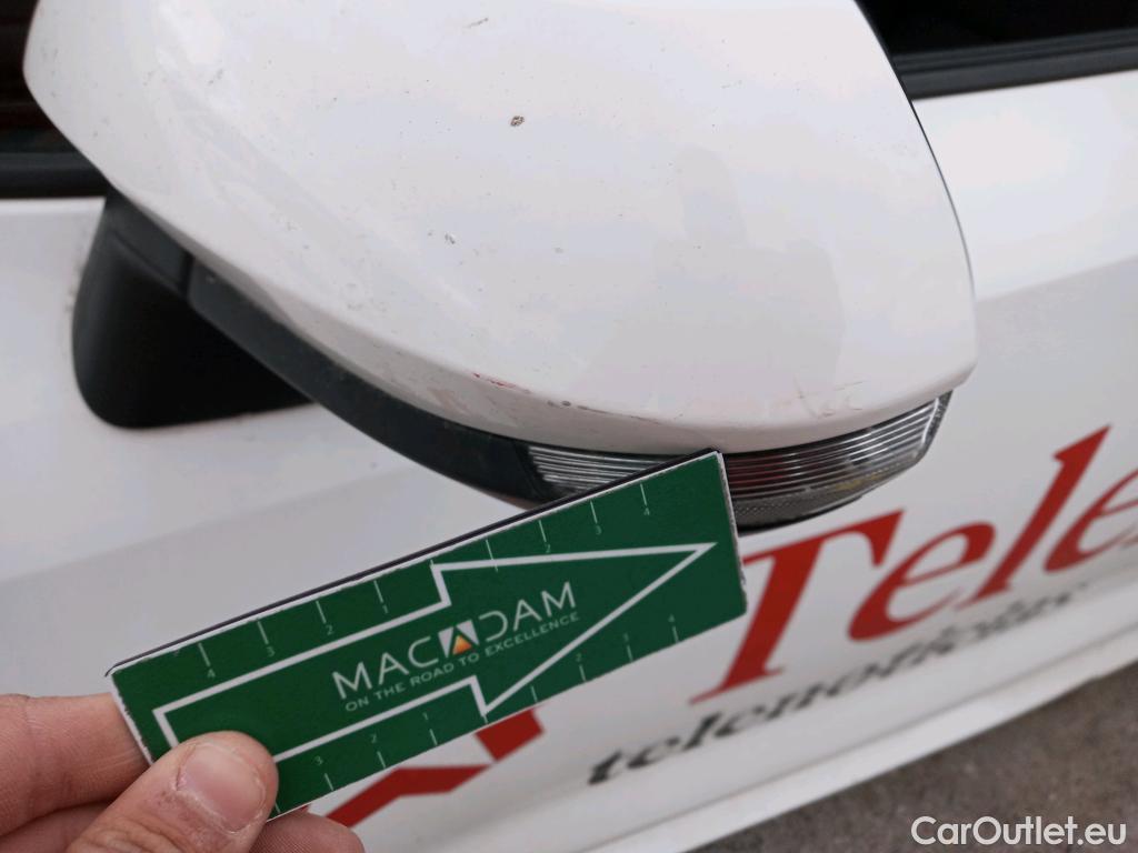  Toyota  Corolla TOYOTA  1.8 125H ACTIVE TECH E-CVT #48