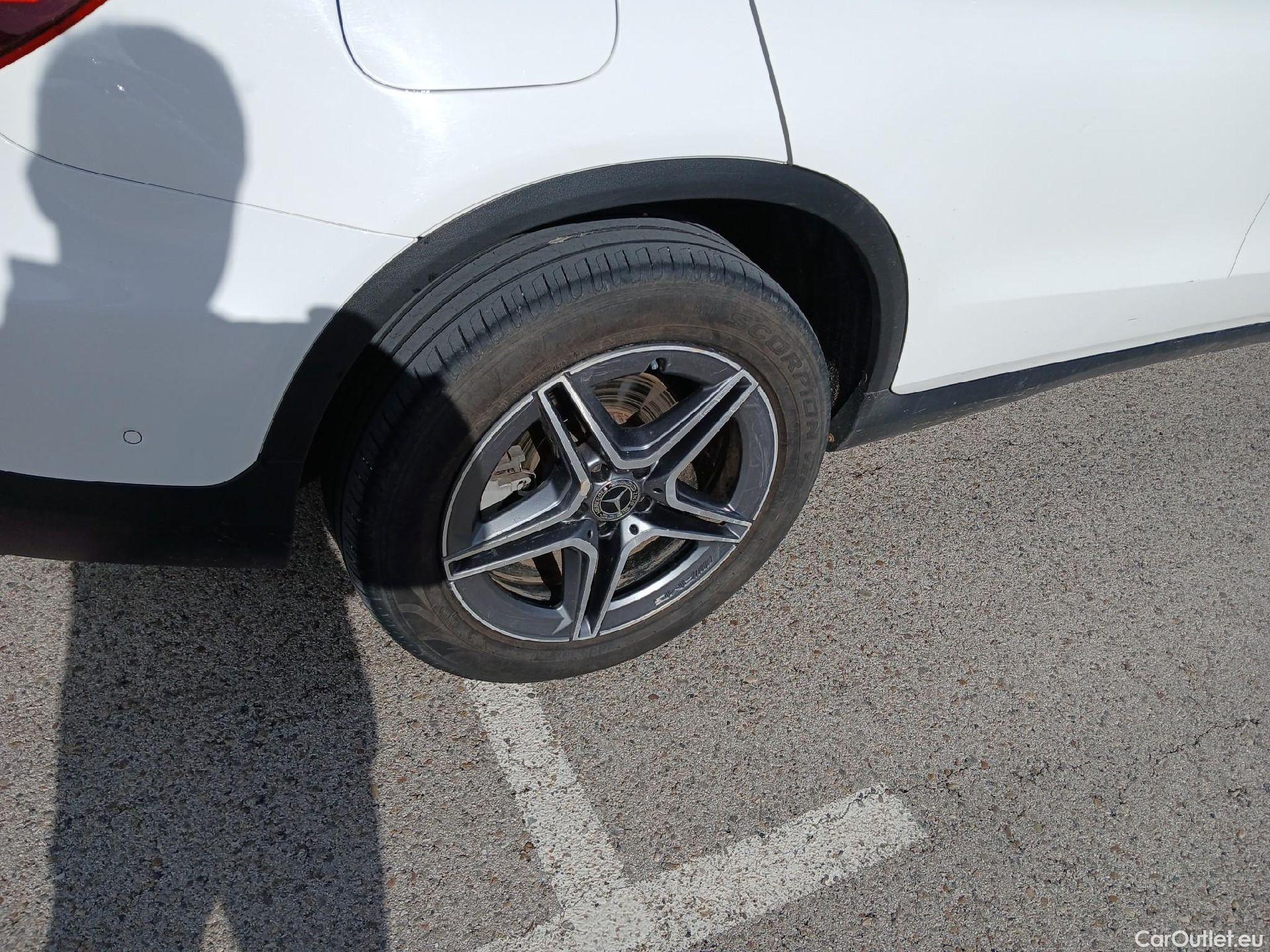  Mercedes  G-Klasee MERCEDES-BENZ Clase GLC / 2019 / 5P / todoterreno GLC 300 de 4MATIC #21