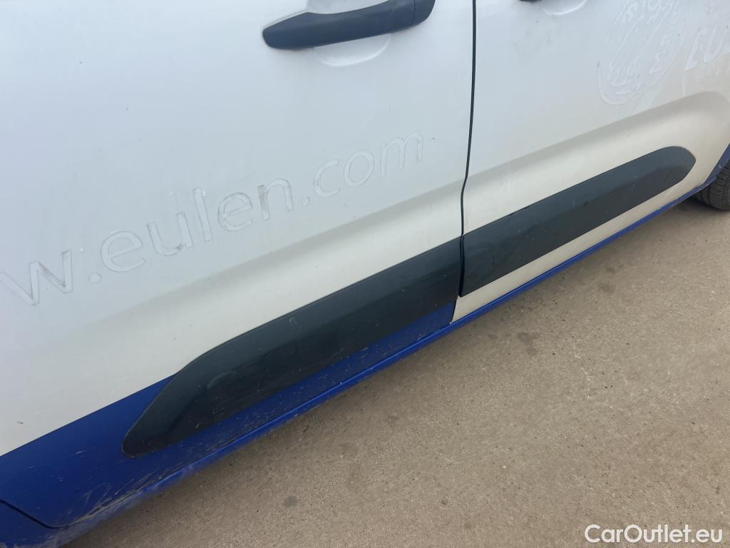  Citroen  Berlingo CITROEN  / 2018 / 3P / furgón derivado de turismo Talla M BlueHDi 100 CONTROL #9