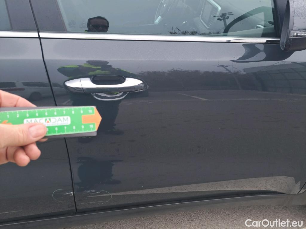  KIA  Sportage KIA  1.6MHEV Drive 100kW(136CV) 4x2(Crist Tintados)(CX) #27