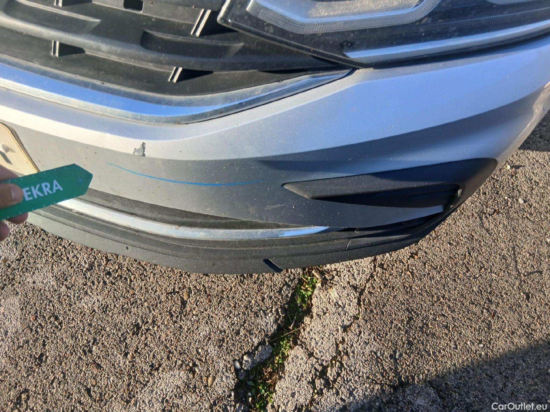  Volkswagen  Tiguan VOLKSWAGEN  / 2020 / 5P / todoterreno Life 1.4 TSI eHybrid 180kW (245CV) DSG #6