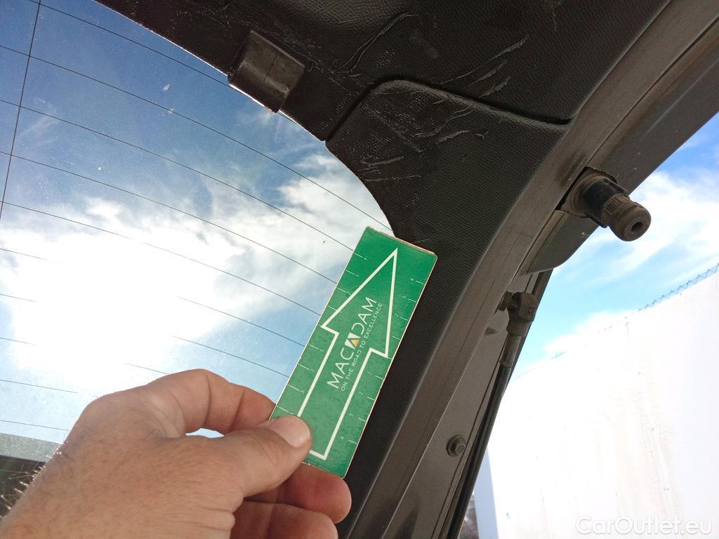  Peugeot  2008 PEUGEOT  / 2019 / 5P / todoterreno Allure Pack BlueHDI 81kW (110CV) (AC) #20