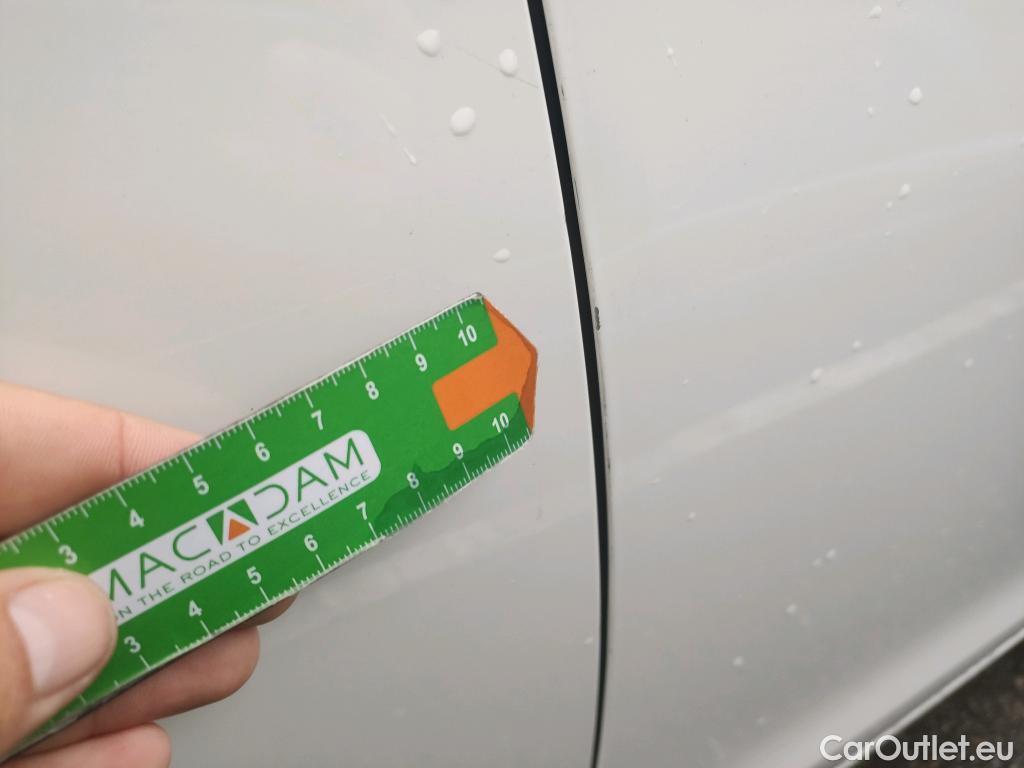  Peugeot  308 PEUGEOT  / 2017 / 5P / familiar W Style BlueHDi 100 S&S 6 Vel. MAN #12