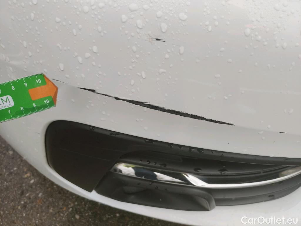  Peugeot  308 PEUGEOT  / 2017 / 5P / familiar W Style BlueHDi 100 S&S 6 Vel. MAN #29