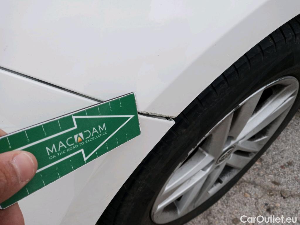  Toyota  Corolla TOYOTA  1.8 125H ACTIVE TECH E-CVT #51