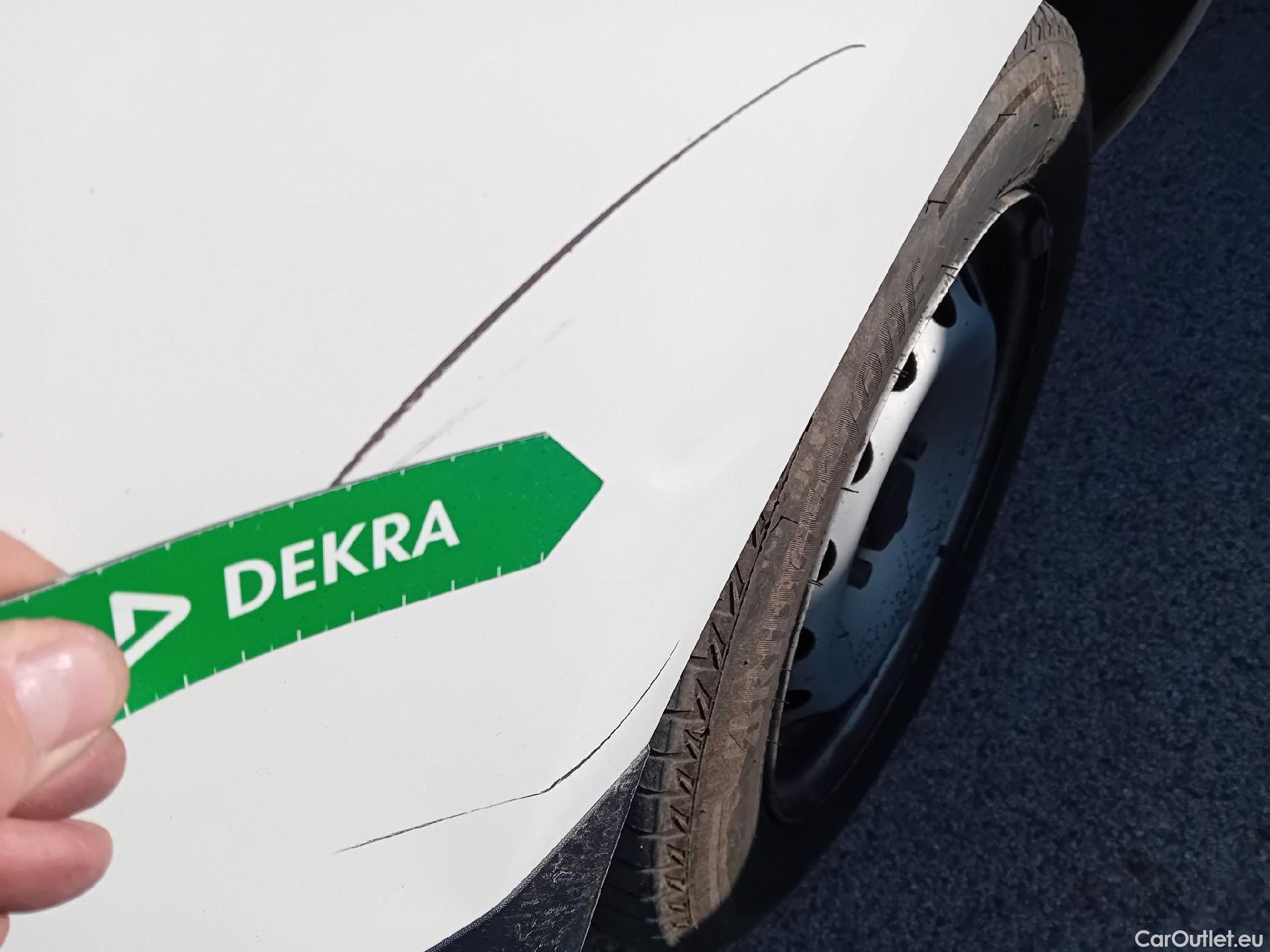  Fiat  Doblo FIAT Doblò Cargo/2015/3P/furgón derivado de turismo Cargo Base 1.3 Multijet 70kW (95CV) #6