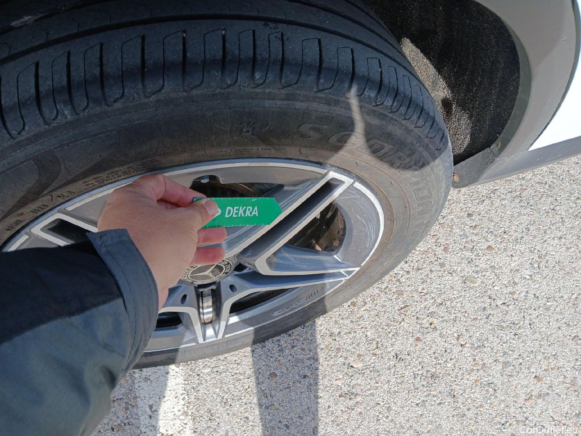  Mercedes  G-Klasee MERCEDES-BENZ Clase GLC / 2019 / 5P / todoterreno GLC 300 de 4MATIC #22