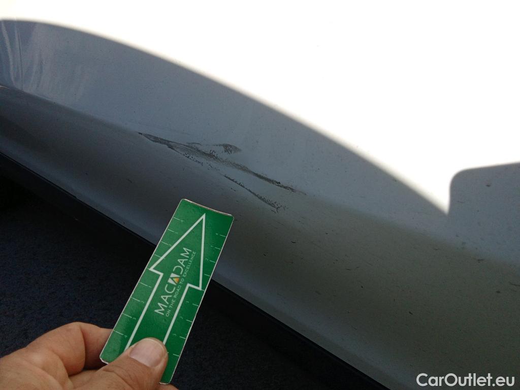  Mercedes  G-Klasee MERCEDES-BENZ GLE / 2018 / 5P / todoterreno GLE 350 de 4MATIC (Híbrido Enchufable) #4