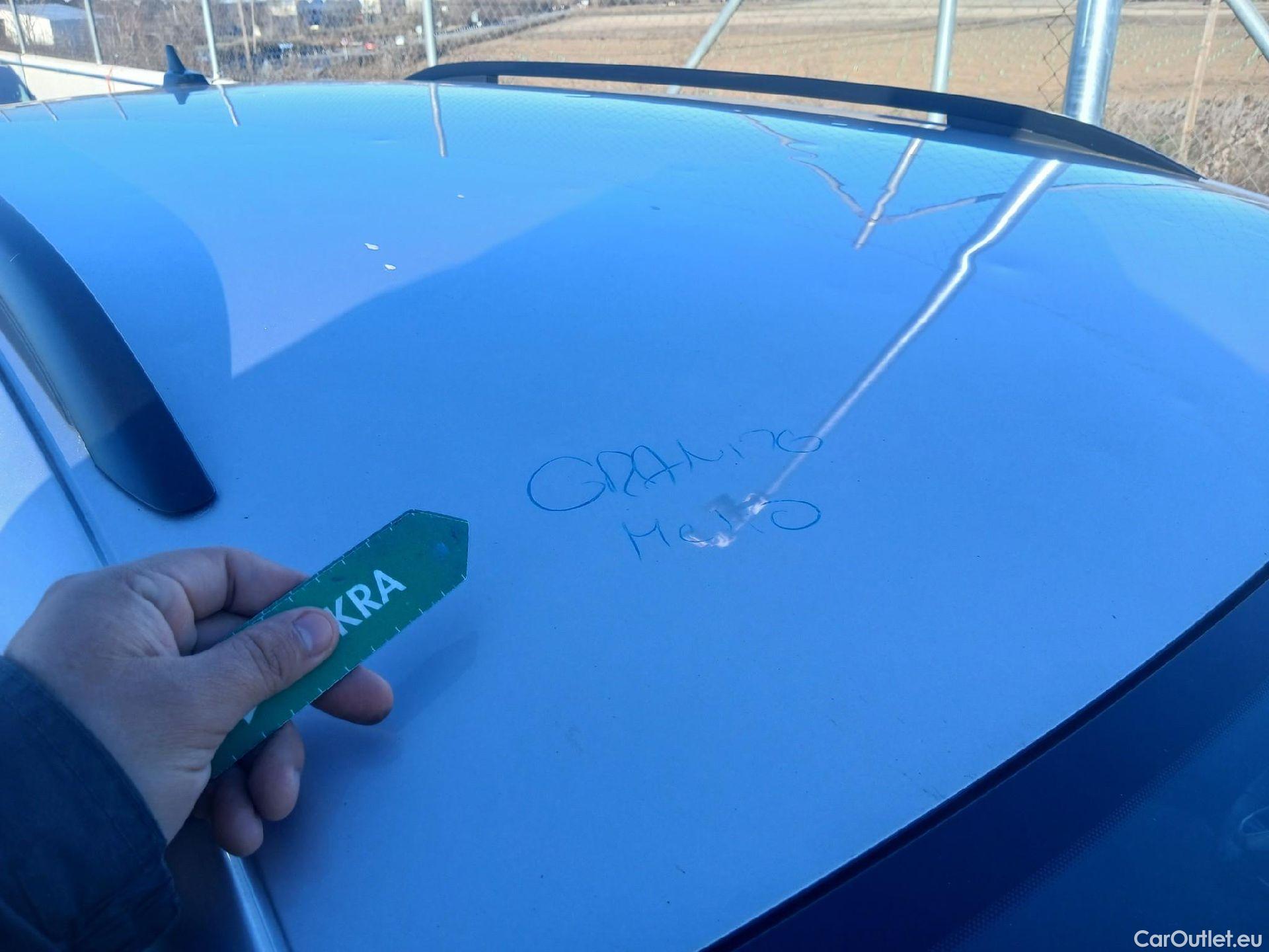  Volkswagen  Tiguan VOLKSWAGEN  / 2020 / 5P / todoterreno Life 1.4 TSI eHybrid 180kW (245CV) DSG #36